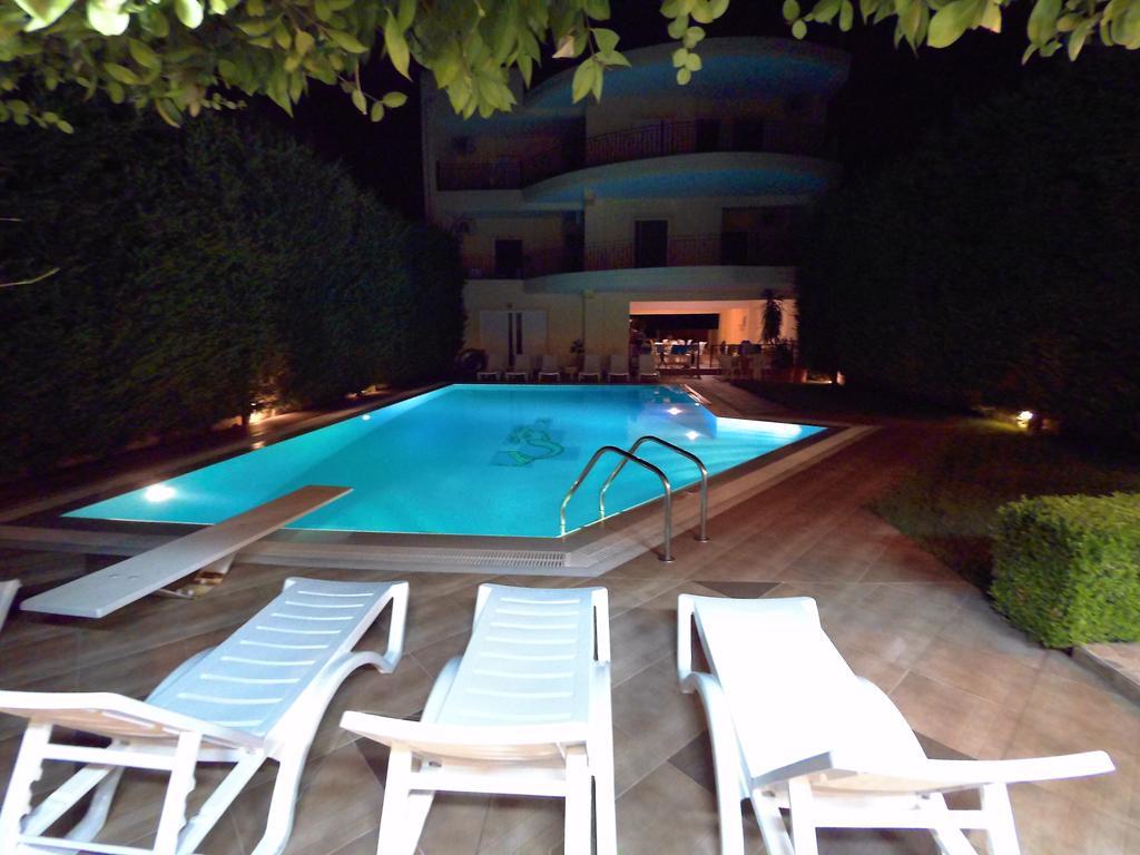 Diamond Apartments Agios Konstantinos  Ngoại thất bức ảnh